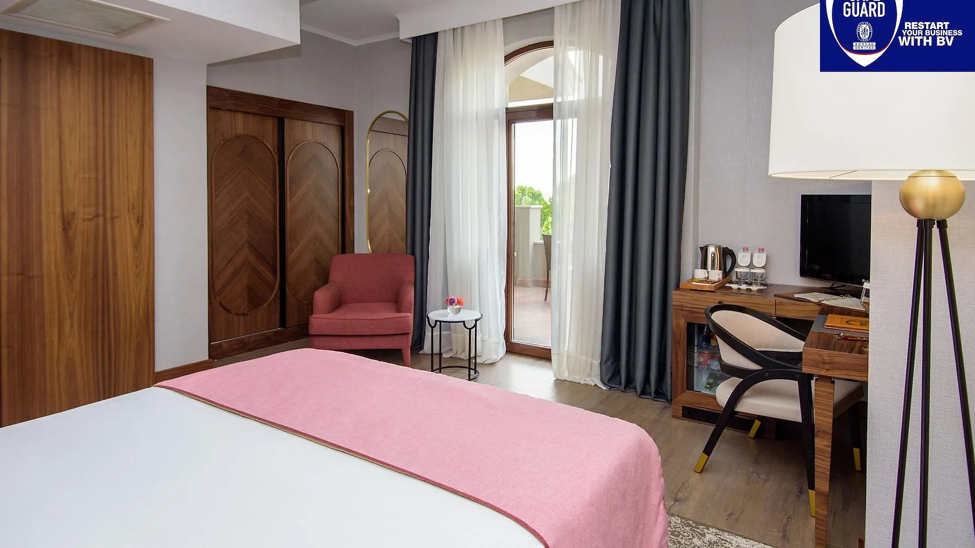 Hotel Tiflis Palace