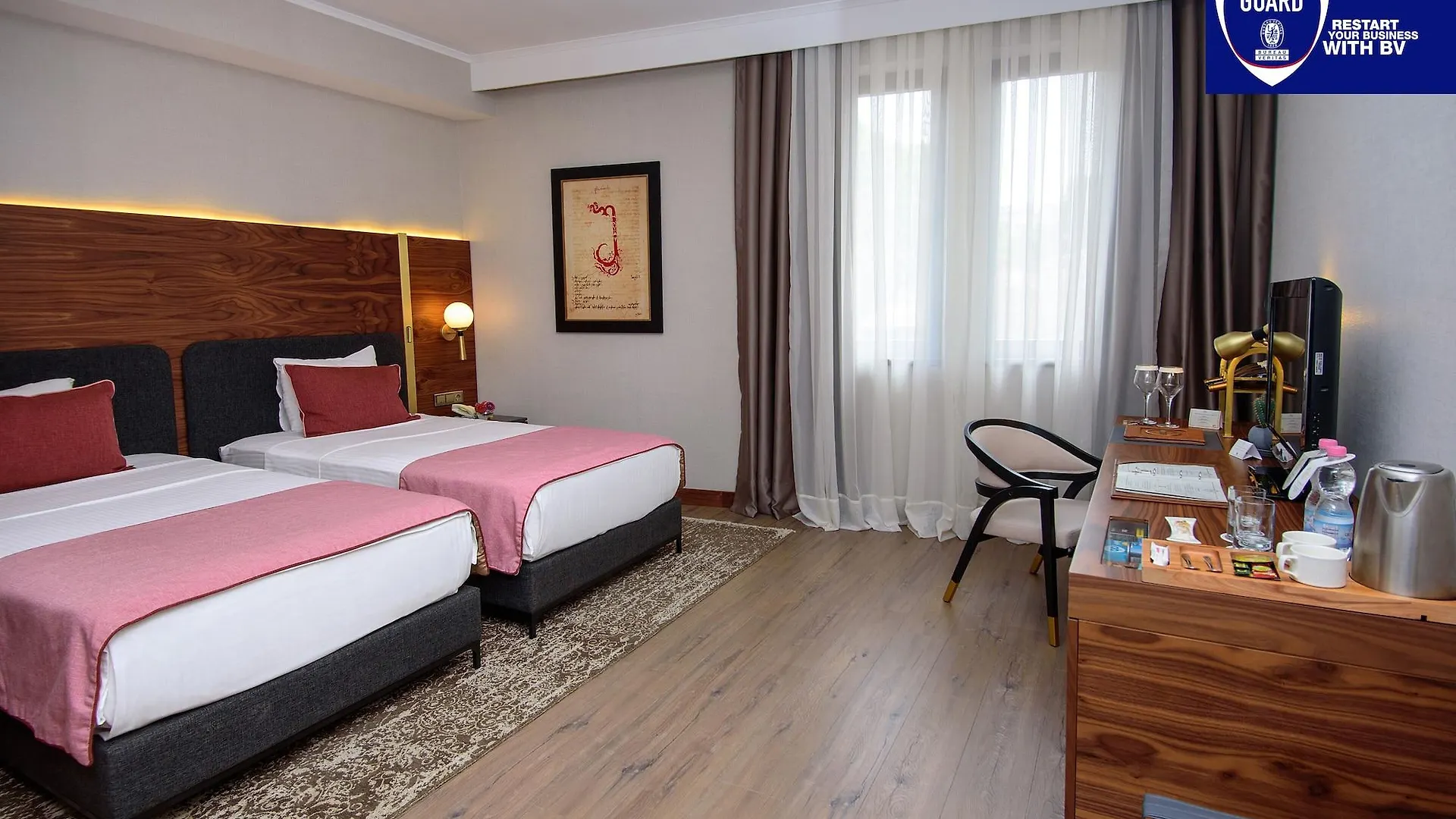 Hotel Tiflis Palace